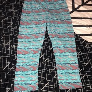 GIRLS LEGGINGS SIZE 10-12